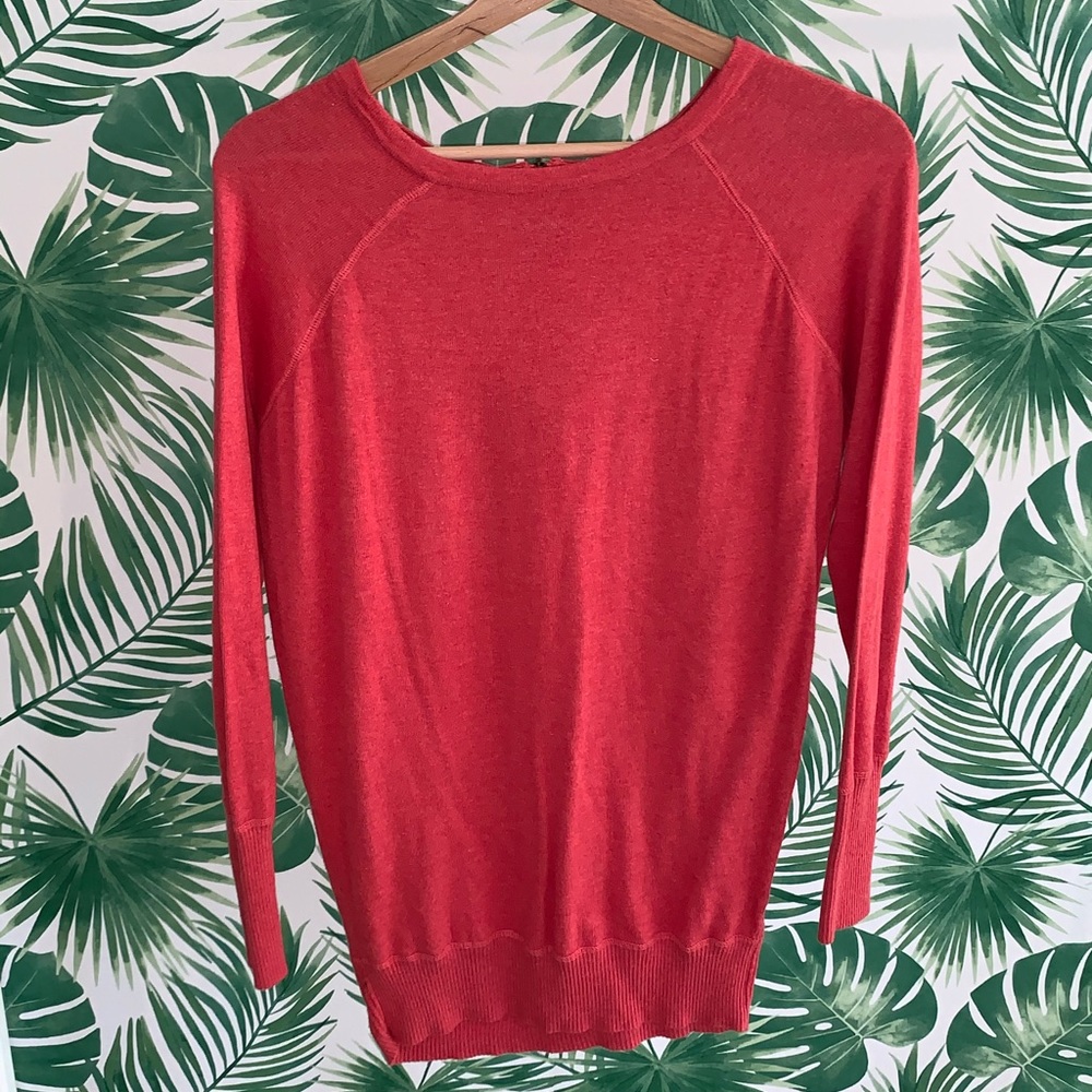 Zip back long sleeve shirt